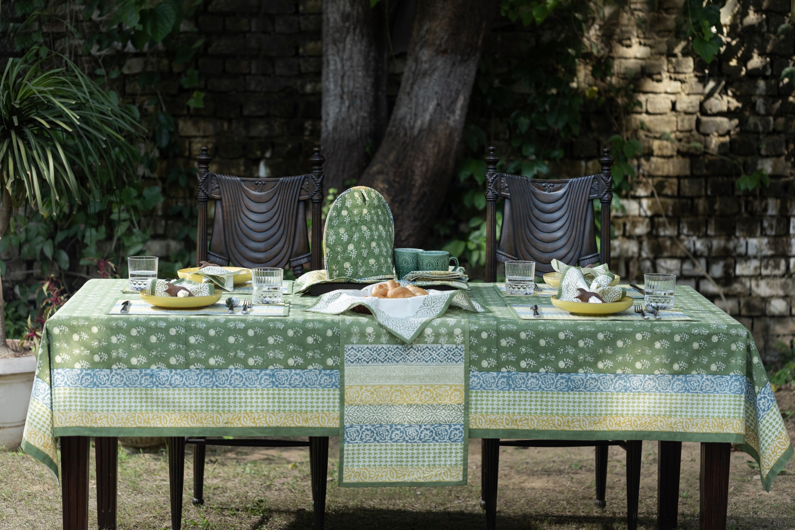 Table Cloth - Chippa Kundan Pudina