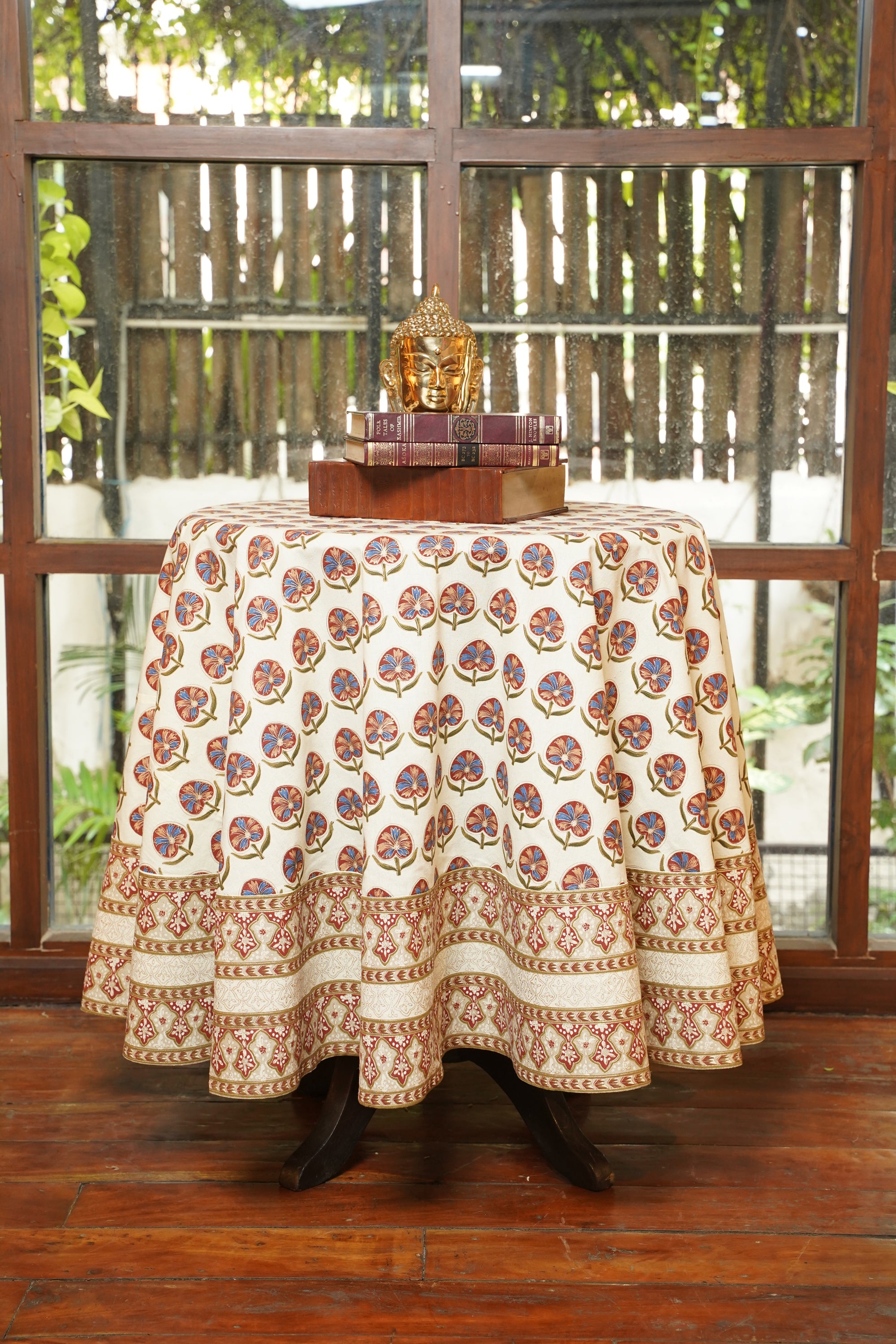 Kanzo Garnet Round Table Cloth